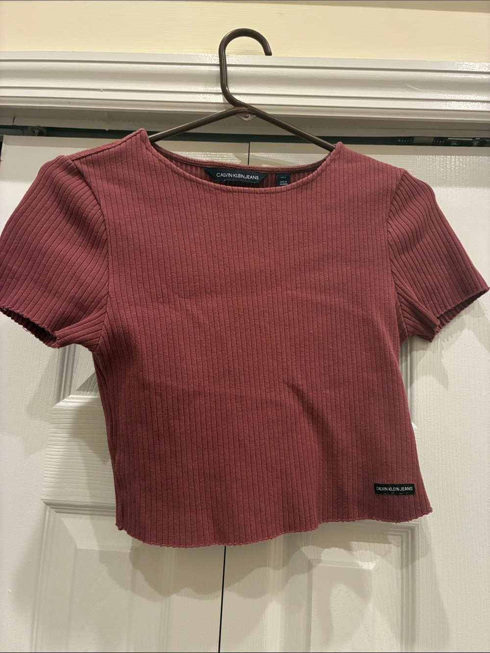 Calvin Klein Jeans Ribbed Cropped Tee - Dusty Mauve